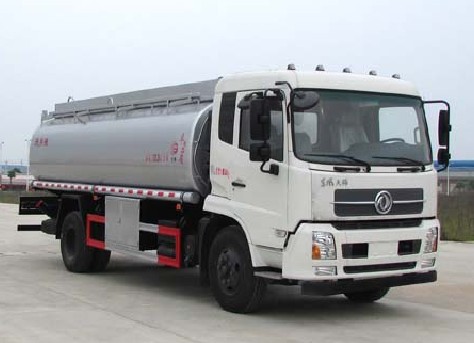 東風(fēng)天錦供液車圖片