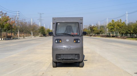 吉利小神童3方純電動(dòng)密閉式桶裝垃圾車(chē)